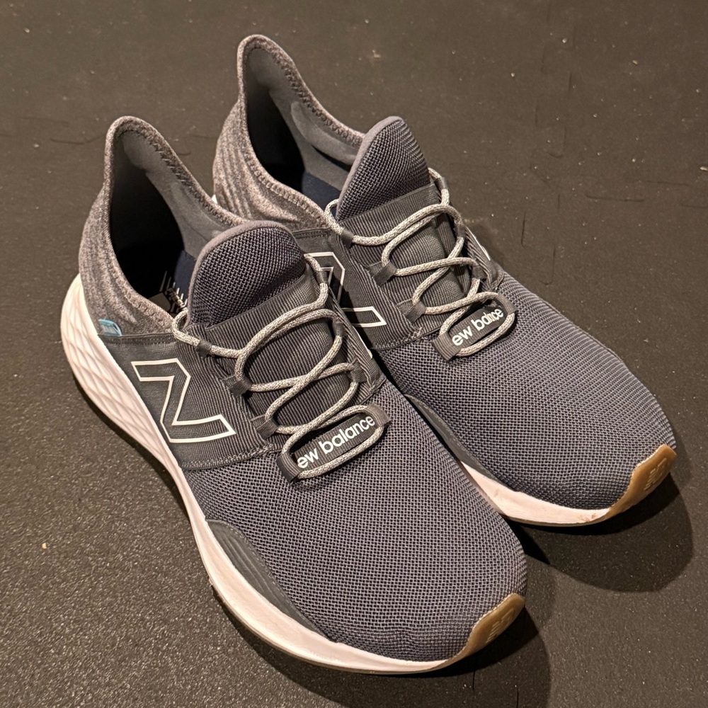 New Balance Men's Blue Athletic Shoes